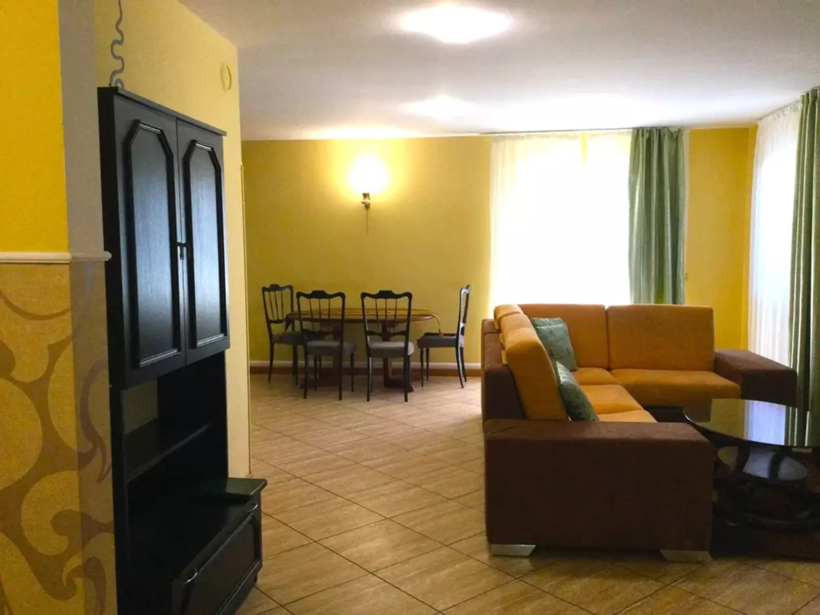 Оренда будинку, гарний стан. Окружна. Перемичка. Перша лінія фото 1 Оренда будинку, гарний стан. Окружна. Перемичка. Перша лінія фото 1