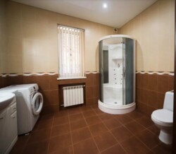 Здається 2-х поверховий будинок, центральна частина міста, 209 кв.м. фото 20 Здається 2-х поверховий будинок, центральна частина міста, 209 кв.м. фото 20