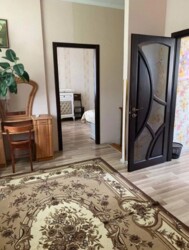 Здається будинок 100 кв.м. с. Пирогово, гарний стан, все є. фото 3 Здається будинок 100 кв.м. с. Пирогово, гарний стан, все є. фото 3