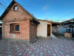 Здається 2-х кімнатний будинок. Р-н Пирогово. Все є для життя. фото 9 Здається 2-х кімнатний будинок. Р-н Пирогово. Все є для життя. фото 9