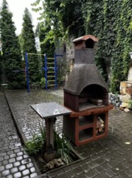 Акційна пропозиція! Продається 2-х поверховий будинок, все є, гарний стан. Центр фото 19 Акційна пропозиція! Продається 2-х поверховий будинок, все є, гарний стан. Центр фото 19