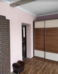 Здається в оренду житловий будинок 3-кімнати. Старе місто. Добрий стан. фото 2 Здається в оренду житловий будинок 3-кімнати. Старе місто. Добрий стан. фото 2