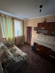 Здається компактний будинок (перехрестя Янгеля та Київської) все є. Добрий стан. фото 1 Здається компактний будинок (перехрестя Янгеля та Київської) все є. Добрий стан. фото 1