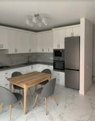 Здається таунхаус 135 кв.м. новий сучасний ремонт Ленінський район. фото 2 Здається таунхаус 135 кв.м. новий сучасний ремонт Ленінський район. фото 2