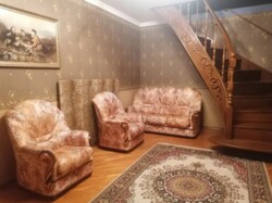 Здається 2-х поверховий будинок, площа 150 кв.м. Все є. Замостянський район. фото 4 Здається 2-х поверховий будинок, площа 150 кв.м. Все є. Замостянський район. фото 4