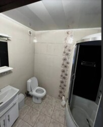 Здається 2-х поверховий будинок в Старому місті. фото 5 Здається 2-х поверховий будинок в Старому місті. фото 5