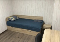 Здається 2-х поверховий будинок, після ремонту, біля фонтану Рошен. Все є. Багато спальних місць. фото 2 Здається 2-х поверховий будинок, після ремонту, біля фонтану Рошен. Все є. Багато спальних місць. фото 2