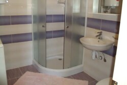 Оренда будинку, гарний стан. Окружна. Перемичка. Перша лінія фото 8 Оренда будинку, гарний стан. Окружна. Перемичка. Перша лінія фото 8