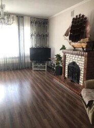 Здається 2-х поверховий будинок в Старому місті. 120 кв.м. фото 5 Здається 2-х поверховий будинок в Старому місті. 120 кв.м. фото 5