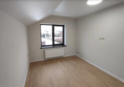 Довгострокова оренда будинку 110 кв.м. 2-поверхи, відмінний стан. Р-н Пирогово. фото 20 Довгострокова оренда будинку 110 кв.м. 2-поверхи, відмінний стан. Р-н Пирогово. фото 20