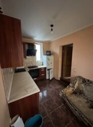 Здається компактний будинок (перехрестя Янгеля та Київської) все є. Добрий стан. фото 8 Здається компактний будинок (перехрестя Янгеля та Київської) все є. Добрий стан. фото 8