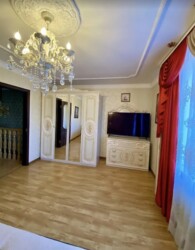 Здається 2-х поверховий будинок площею 180 кв.м. Старе місто. фото 8 Здається 2-х поверховий будинок площею 180 кв.м. Старе місто. фото 8