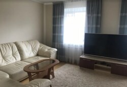 Здається будинок 270 кв.м. гарний стан. Старе місто фото 1 Здається будинок 270 кв.м. гарний стан. Старе місто фото 1