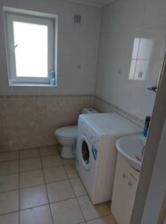 Здається житловий будинок 80 кв.м. Все є. Старе місто фото 7 Здається житловий будинок 80 кв.м. Все є. Старе місто фото 7