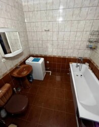 Здається 2-х поверховий будинок в Старому місті. фото 13 Здається 2-х поверховий будинок в Старому місті. фото 13