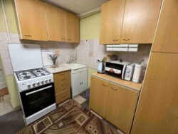 Здається частина будинку в центрі, 2-кімнати 48 кв.м. все є. Місце для авто. фото 9 Здається частина будинку в центрі, 2-кімнати 48 кв.м. все є. Місце для авто. фото 9