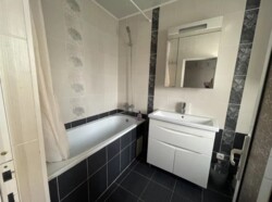 Здається житловий будинок 95 кв.м. все є. Замостянський район фото 9 Здається житловий будинок 95 кв.м. все є. Замостянський район фото 9