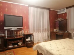 Здається 2-х поверховий будинок, площа 150 кв.м. Все є. Замостянський район. фото 6 Здається 2-х поверховий будинок, площа 150 кв.м. Все є. Замостянський район. фото 6