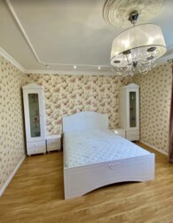 Здається 2-х поверховий будинок площею 180 кв.м. Старе місто. фото 13 Здається 2-х поверховий будинок площею 180 кв.м. Старе місто. фото 13