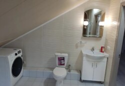 Здається мансардна частину будинку (квартира), загальна площа 92 кв.м. 3 кімнати. фото 11 Здається мансардна частину будинку (квартира), загальна площа 92 кв.м. 3 кімнати. фото 11