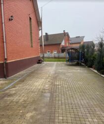 Довгострокова оренда дуплекса на вул. Квітки Цісик, площа 150 кв.м. фото 2 Довгострокова оренда дуплекса на вул. Квітки Цісик, площа 150 кв.м. фото 2