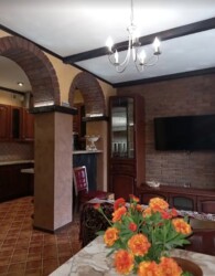 Здається 2-х поверховий будинок 120 кв.м. (р-н ринку Урожай) фото 3 Здається 2-х поверховий будинок 120 кв.м. (р-н ринку Урожай) фото 3