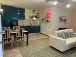 Оренда будинку, гарний стан. Окружна. Перемичка. Перша лінія фото 3 Оренда будинку, гарний стан. Окружна. Перемичка. Перша лінія фото 3