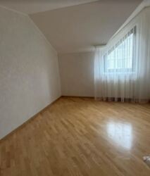 Довгострокова оренда дуплекса на вул. Квітки Цісик, площа 150 кв.м. фото 8 Довгострокова оренда дуплекса на вул. Квітки Цісик, площа 150 кв.м. фото 8