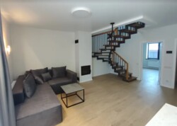 Довгострокова оренда будинку 110 кв.м. 2-поверхи, відмінний стан. Р-н Пирогово. фото 9 Довгострокова оренда будинку 110 кв.м. 2-поверхи, відмінний стан. Р-н Пирогово. фото 9