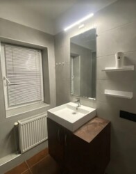 Здається частина будинку з гаражем, 65 кв.м. Відмінний стан. фото 7 Здається частина будинку з гаражем, 65 кв.м. Відмінний стан. фото 7