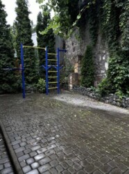 Акційна пропозиція! Продається 2-х поверховий будинок, все є, гарний стан. Центр фото 18 Акційна пропозиція! Продається 2-х поверховий будинок, все є, гарний стан. Центр фото 18