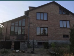 Здається будинок Донецька, Слов'янський, Святогірськ, Соборна фото 1 Здається будинок Донецька, Слов'янський, Святогірськ, Соборна фото 1