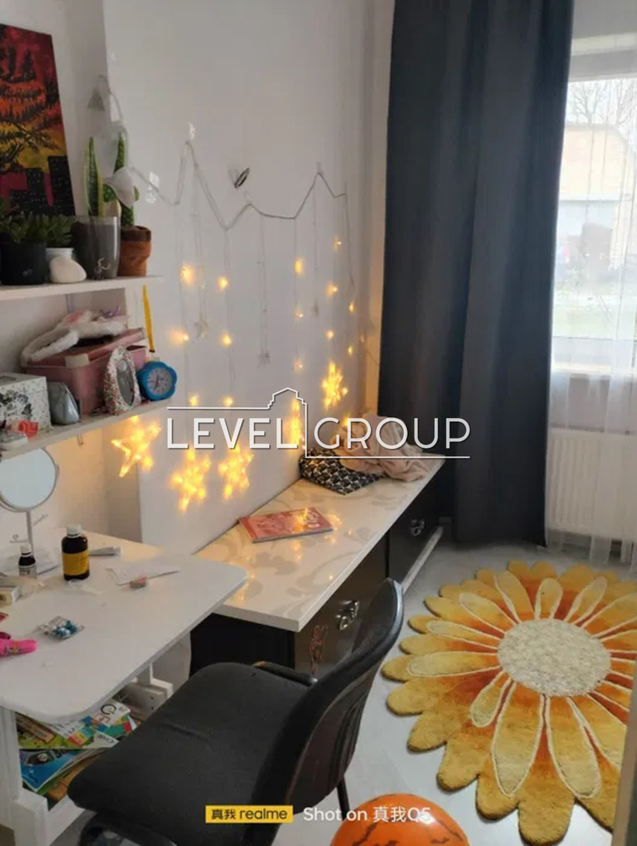       ĳ    1