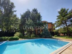 Козин, дом в городке, лес, бассейн, охрана, фото 10 Козин, дом в городке, лес, бассейн, охрана, фото 10