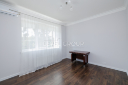   1652    Alpen Park,   16
