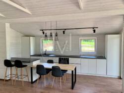 ������ ������� � ˳������ 102�� � ����������� ���� 7