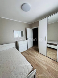  !   140 ²   'Balaton Village',    8