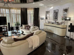 ������ ������� 560 �.��. � �.�. ����� (�����-�����) � �������� ���� 24