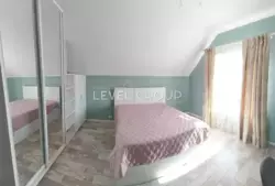      , , ' -  12