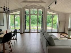 ������ ������� � ˳������ 102�� � ����������� ���� 3