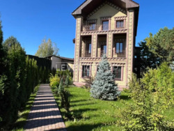 Оренда будинку в елітному охоронюваному котеджному містечку «Монтана-Віліч» трьохповерховий котедж з екологічно чистих матеріалів. фото 2 Оренда будинку в елітному охоронюваному котеджному містечку «Монтана-Віліч» трьохповерховий котедж з екологічно чистих матеріалів. фото 2