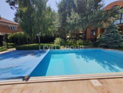 Козин, дом в городке, лес, бассейн, охрана, фото 1 Козин, дом в городке, лес, бассейн, охрана, фото 1