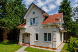     165 2   Alpen Park,   3