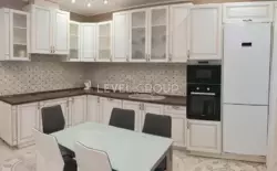      , , ' -  9