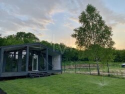 ������ ������� � ˳������ 102�� � ����������� ���� 19