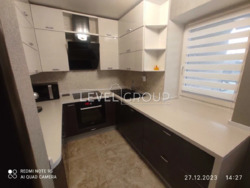 ������������� ������ ������� ����� �����������. � ������ ������ �� ����� ������ ���� 12