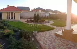      , , ' -  5