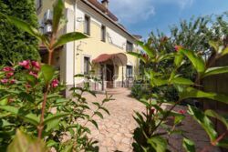 Здається будинок Київська, Бучанський, Петропавлівська Борщагівка, Миколаївська, 34 фото 1 Здається будинок Київська, Бучанський, Петропавлівська Борщагівка, Миколаївська, 34 фото 1