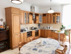 ������ ����������� ������� 492 �², 25 �����, ˳�����, �������� 16 ��� ���� 8