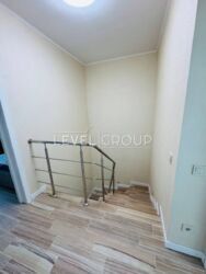  !   140 ²   'Balaton Village',    12